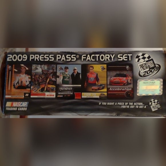 2009 NASCAR PRESS PASS. COMPLETE 220 CARD SET PLUS 12 EXCLUSIVE FOIL - Picture 4 of 6